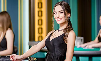 Đội ngũ hỗ trợ khách hàng 24/7 chuyên nghiệp